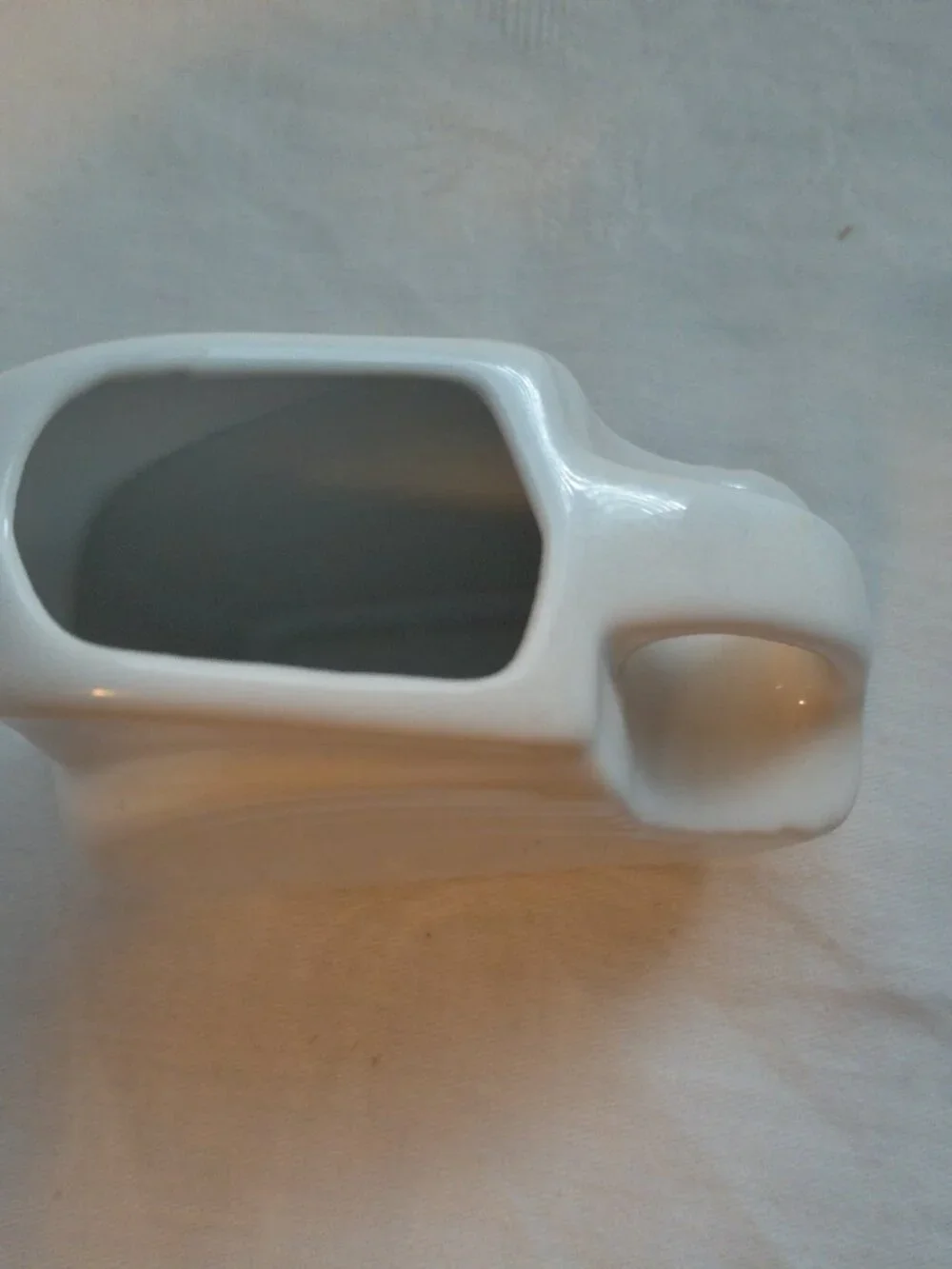 Fiesta 4 oz Smal Cream Coin Disk Pitcher White EUC